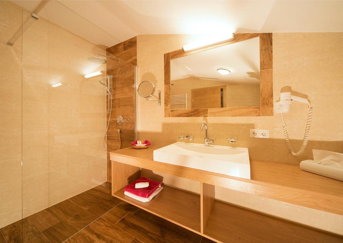 Landhaus Lexner Tux Zewnętrze zdjęcie